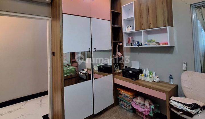 Rumah Megah 2 Lantai The Summer Batam Centre Dijual Cepat 2