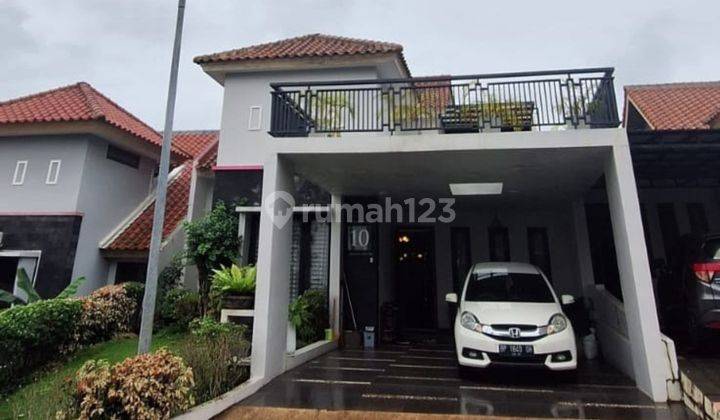 Rumah 2 Lantai Full Renovasi di Bukit Indah Sukajadi Dijual 1