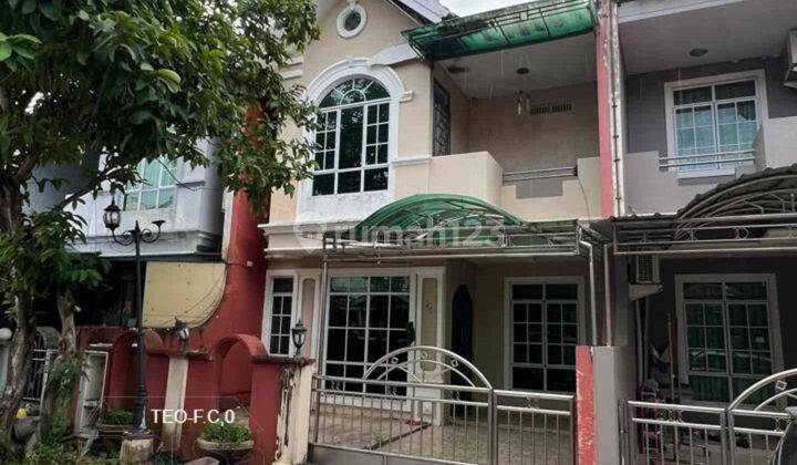 Rumah 2 Lantai 4 Kamar di Center Point Batam Center Dijual  1