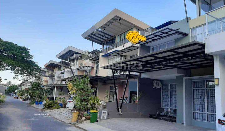 Tropicana Residence Rumah 2 Lantai di Pasir Putih Dijual  2