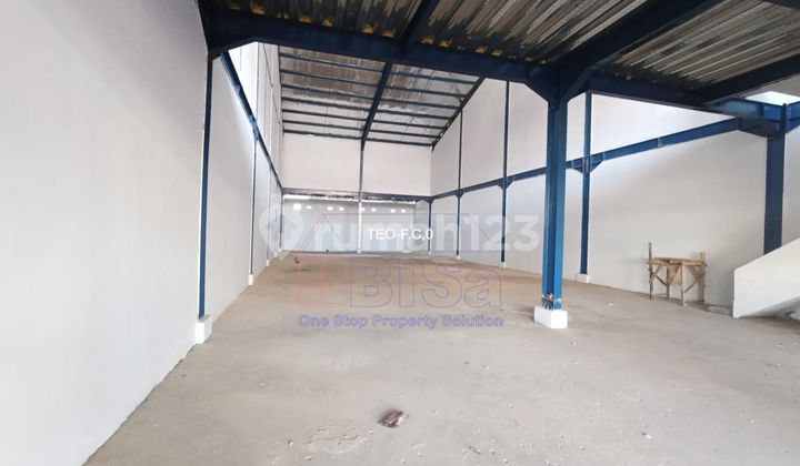 Strategic Warehouse Union Industrial Park in Batu Ampar Strategic Warehouse Union Industrial Park in Batu Ampar