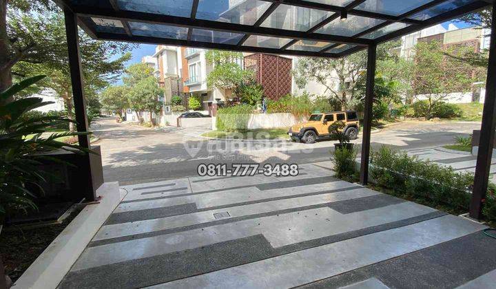 tampak depan royal hills at citraland megah