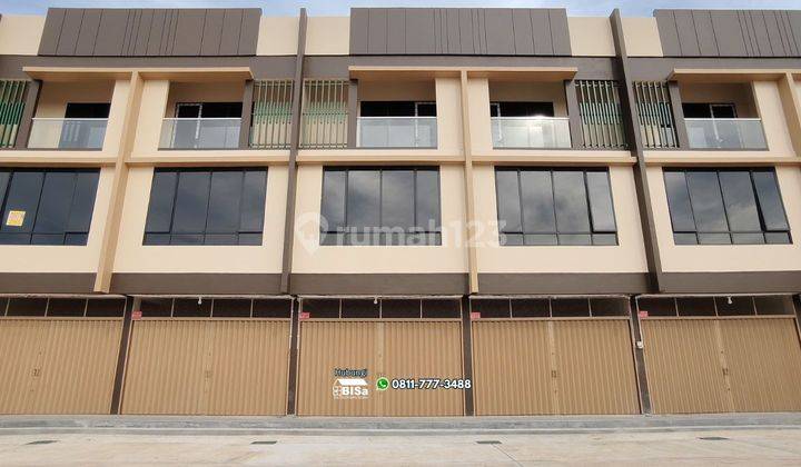 3.5-Storey Opera 3 Shophouse Prime Location in Batam Center Business District