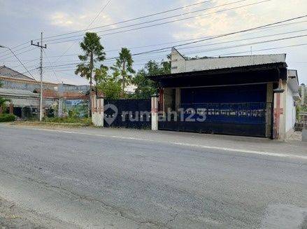 RUMAH DAN TOKO JALAN MERDEKA JOMBANG SD9277 1