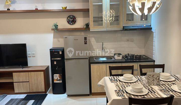 Sewa Apartemen Roseville Soho n Suite full furnish 2br 1