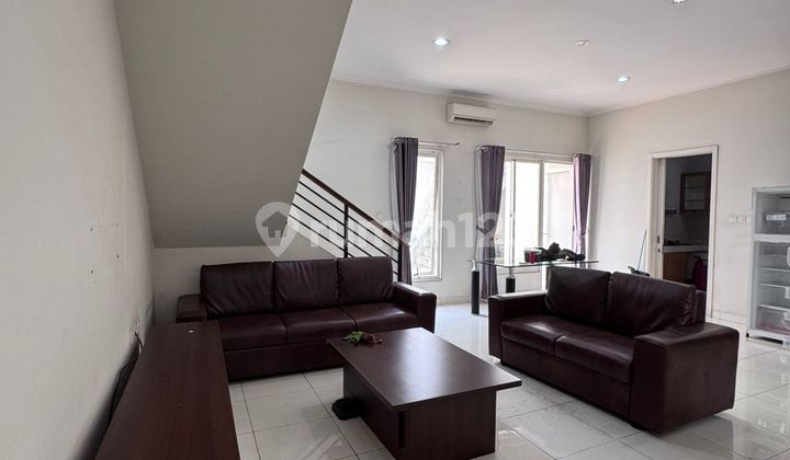 Rent House at The Springs Cluster Starling Summarecon Gading Serpong