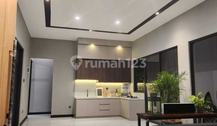 Rumah Modern Cluster Banyan Ville The Green Bsd City