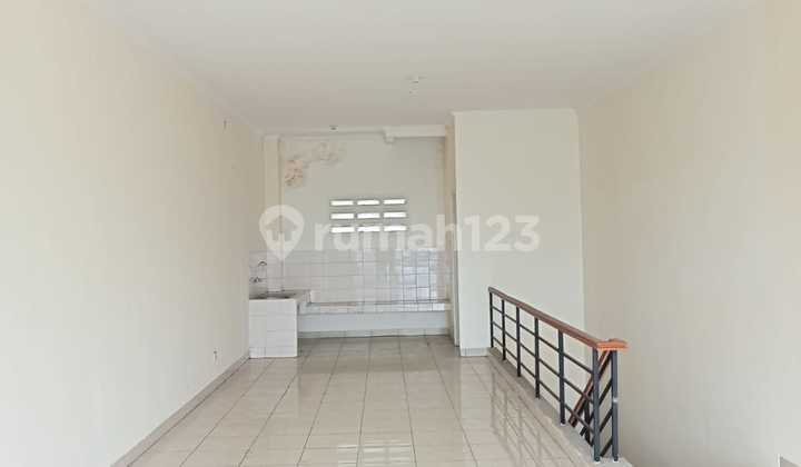 For Rent: 3-Story Shop House Facing Gading Serpong Road
