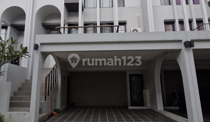 Jual Cepat Murah Rumah Cluster Aether Greenwich Bsd 3 Lantai Jual Cepat Murah Rumah Cluster Aether Greenwich Bsd 3 Lantai