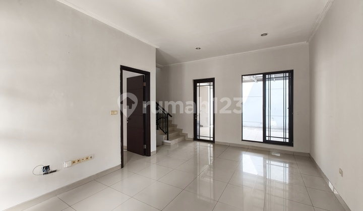 Jual Cepat Rumah Cluster Asia Green Lake City Dekat Metland Puri 2