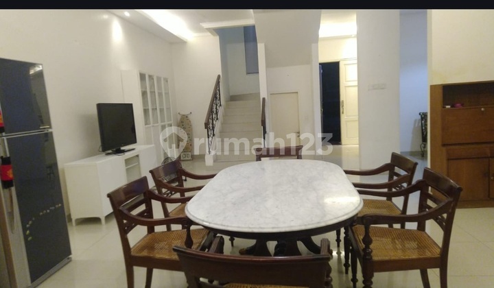 Jual Cepat Rumah Alicante Villange Gading Serpong 8x18 Rapi 2