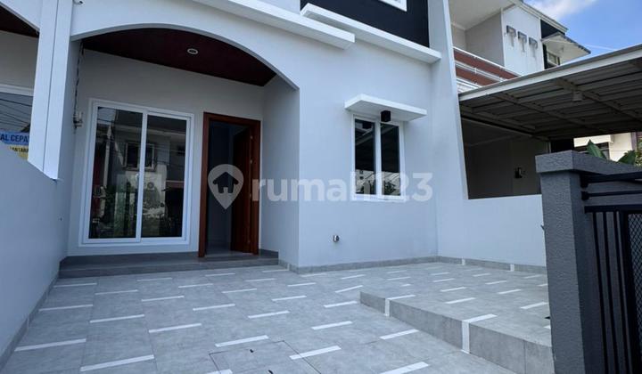For Sale: House in Sector 8b, Bangun Mandiri, Gading Serpong