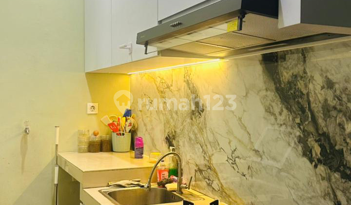 Cheap! 2-Story Fully Renovated House in Karelia Village Cluster, Gading Serpong Cheap! 2-Story Fully Renovated House in Karelia Village Cluster, Gading Serpong