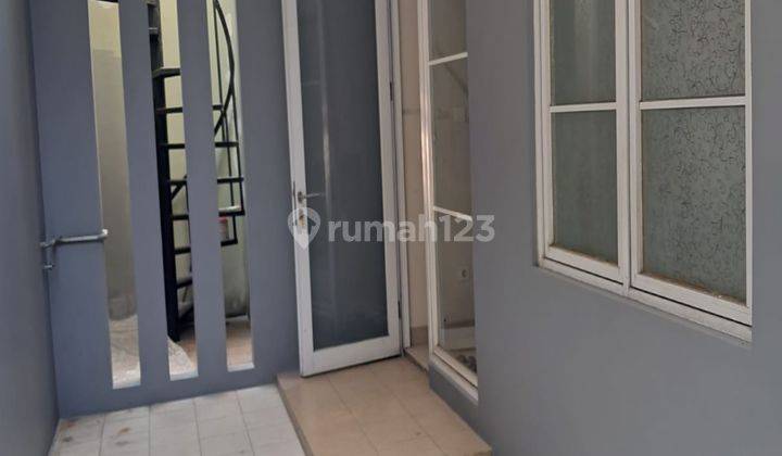  Rumah di Cluster Trimezia, Gading Serpong 2