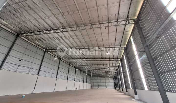 Warehouse in Cisauk 25,000.0 m² Warehouse Area Warehouse in Cisauk 25,000.0 m² Warehouse Area