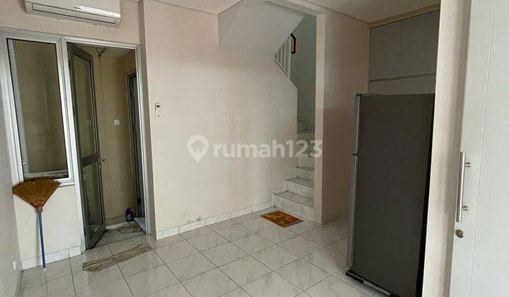  Rumah di Cluster Milano, Gading Serpong Furnished 2