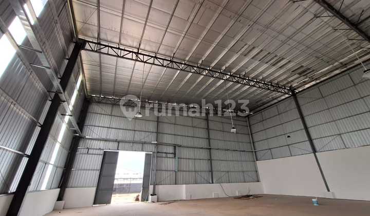 Warehouse in Cisauk 25,000.0 m² Warehouse Area Warehouse in Cisauk 25,000.0 m² Warehouse Area