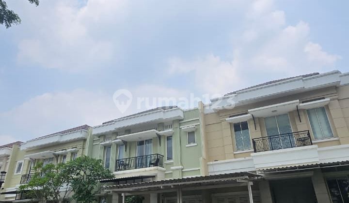 For Sale: 2-Story Hook House in Maxwell Cluster, Gading Serpong