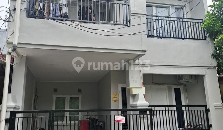 Murah Rumah Sektor 6 di Gading Serpong Bagus 1