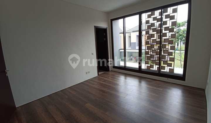 Bagus! Rumah 2Lt Cluster Aure Mozia di Bsd City