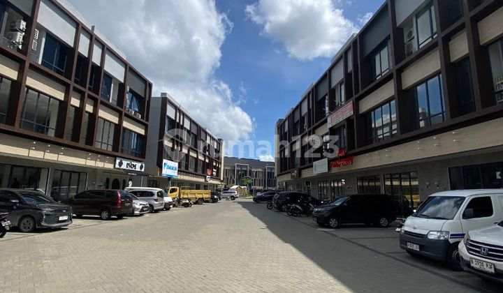 Discounted Sale 3-Story Shop House in Northridge, BSD City