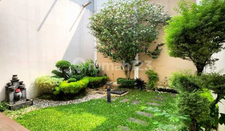 Luxury 2-Story Furnished House in Goldfinch Cluster, Gading Serpong