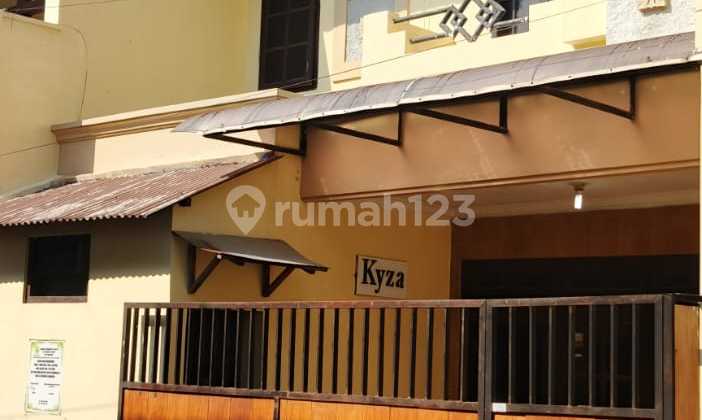 Dijual Kost 7 Kamar di Jebres Area Kampus UNS Dijual Kost 7 Kamar di Jebres Area Kampus UNS