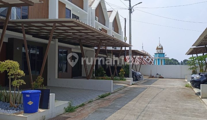Rumah Scandinavian Dekat Kota Wisata Cibubur 