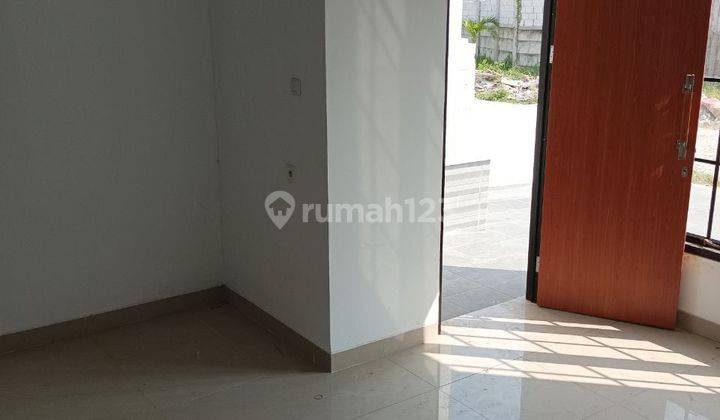 Rumah Dekat Ke Kota Harapan Indah 2lt Cluster Di Kaliabang , Bekasi Utara 2