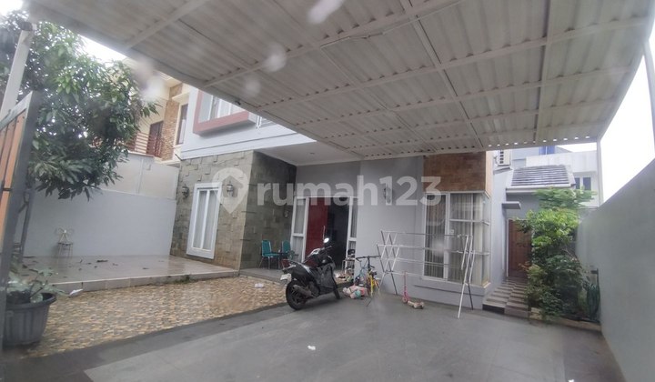 For Sale 2-Story Luxury House Ready to Occupy Iip Plot in Cilodong Depok 2