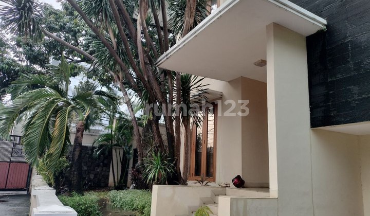 Rumah Mewah 2 Lantai Ada Private Pool Di Kemang Jakarta Selatan  2