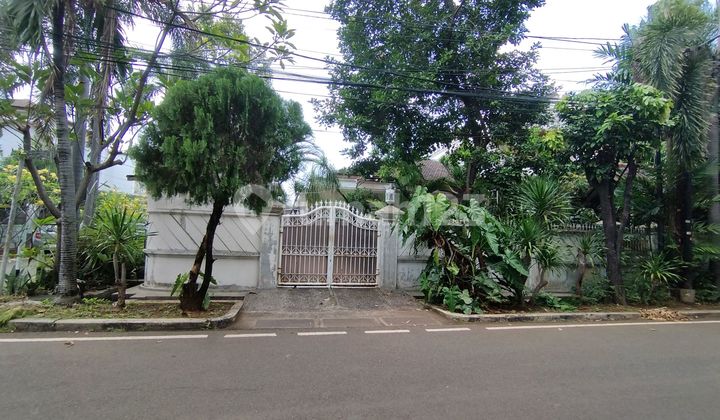 Rumah Hook Kokoh Dan Luas Di Komplek Elite Pulomas Jakarta Timur 