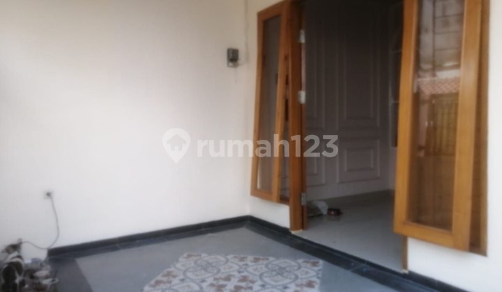 Rumah Siap Huni 2 Lantai Bangunan Kokoh Di Jatiwaringin Pondok Gede 2