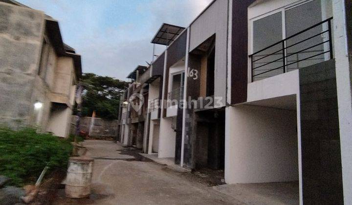 1 Menit Ke Lrt Harjamukti Cibubur Rumah 3 Lt Ada Rooftop 2