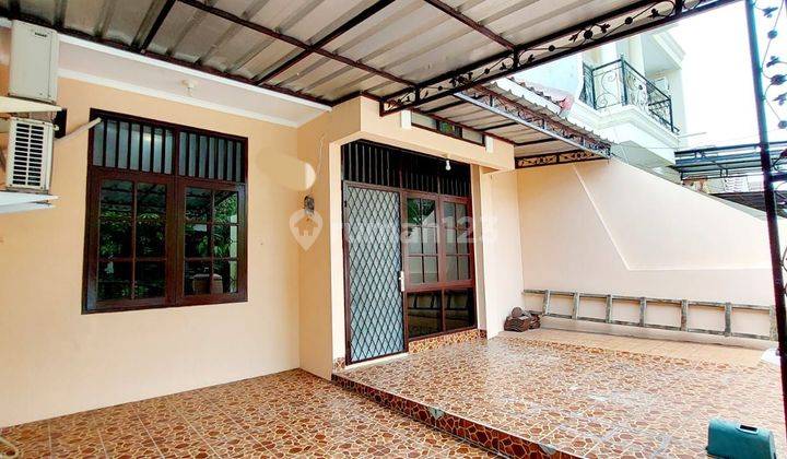 Dijual Rumah Di Villa Melati Mas 2