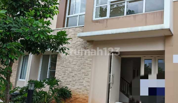 For Rent Tesla Scientia 7x11 2 Bedrooms 2 AC Units. Price 50 million.