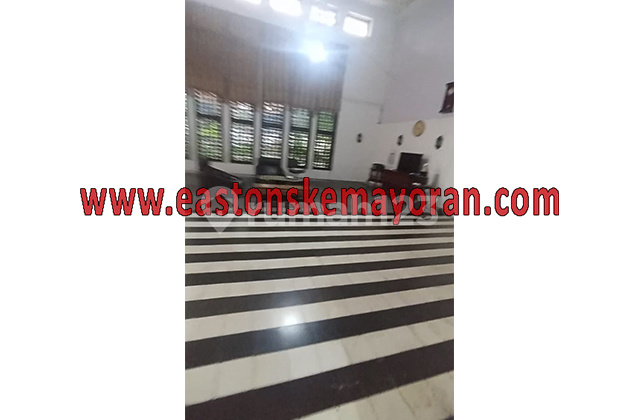 For Rent Central Semarang Building 1