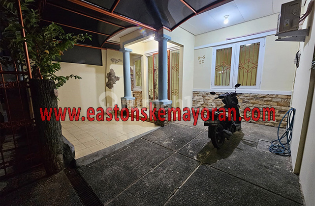 Dijual Rumah Karang Tengah