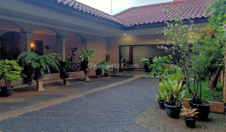 Rumah Luas Mewah Asri di Kemang selatan Bangka Jakarta Selatan 1