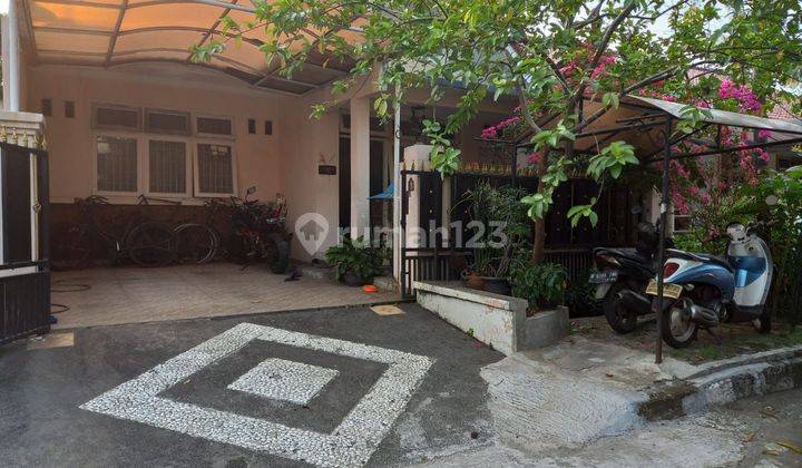 Rumah 2 Lantai SHM dlm Perumahan TPC di Jalan Ratna Bekasi 1