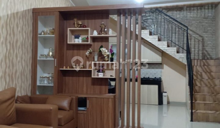 Rumah Cluster Dekat ke Tb Simatupang Terawat Bagus Strategis 2