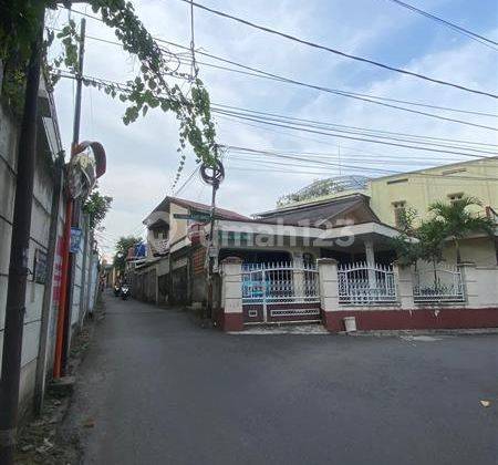 Rumah 2 Lantai Bagus SHM di Pinang Ranti Jakarta Timur Dekat Tmii 2