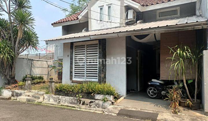 Rumah 1,5 Lantai Bagus SHM di Jatimakmur Bekasi 1