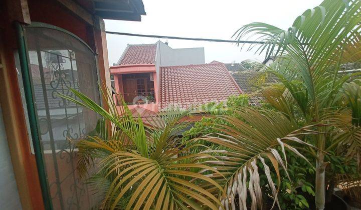 Rumah 2 Lantai Merangkap Kost Putri SHM Nempel Galaxy Bekasi 2