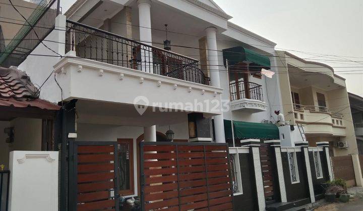 Rumah 2 Lantai Terawat Bagus Mewah di Pondok Kelapa Jakarta Timur 1