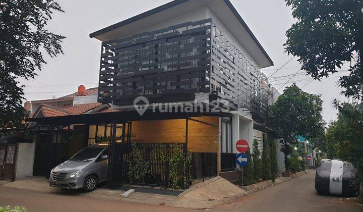 Rumah Hook Bagus 2 lt di perumahan dekat Toll Jati Warna Bekasi 2