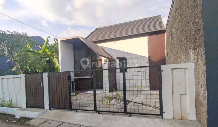 Rumah Baru Luas Design Modern Tropis Jatiasih Bekasi 1