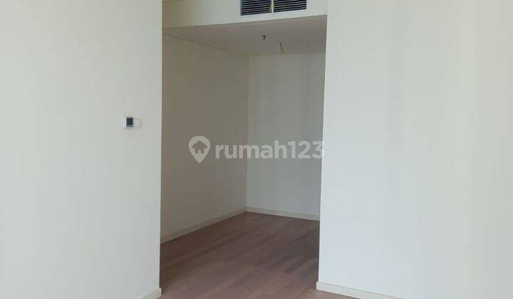 butuh uang  apartement reggata 1