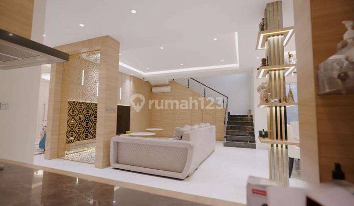 DI JUAL CEPAT RUMAH PHG FULL FURNISH INTERIOR DESAIN CLUSTER AQUAMARINE SUMMARECON GADING SERPONG 2