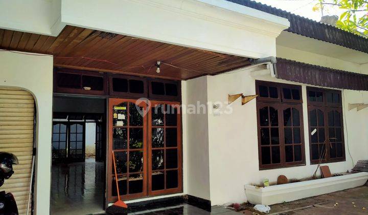 RUMAH BESAR TERAWAT DI KUTISARI SURABAYA DEKAT JEMURSARI PETRA UBAYA 2